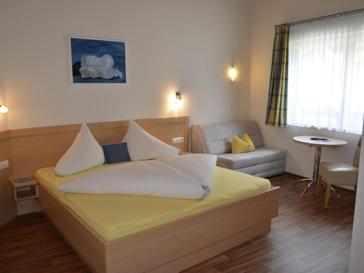 Apartment Apart Garni Wachter By Interhome カップル エクステリア 写真